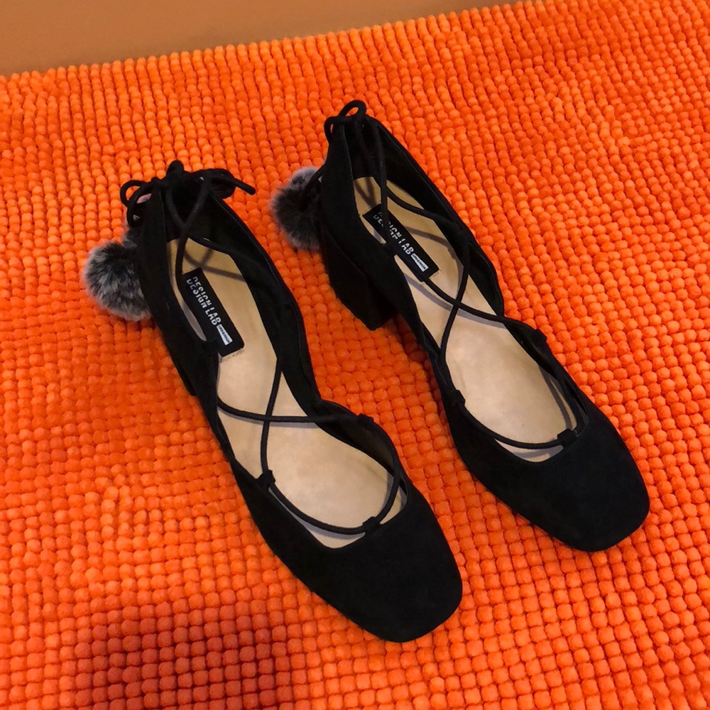Black lace shoes